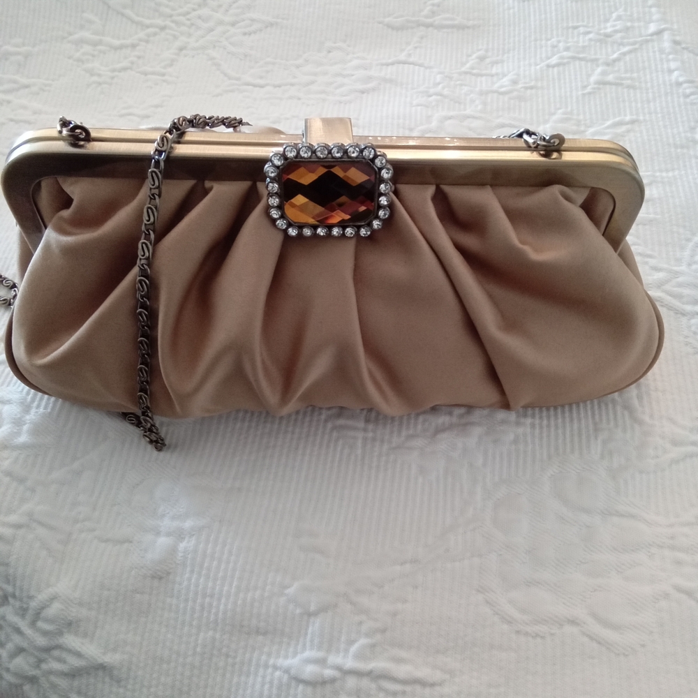 Jessica McClintock Gold Satin Clutch with Jewel Accent & Antique Goldtone Chain - Picture 2 of 10